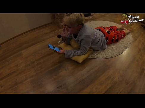 ❤️ Crazy blonde suger stor pikk suger og spretter på den - analsex ❤️ Sexvideo ved no.kassavrn.ru ❌️